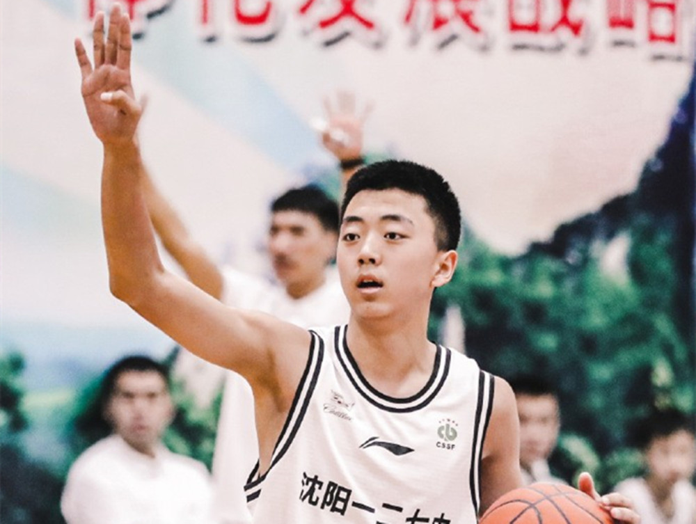  那不勒斯变阵三中卫奏效，主场零封亚特兰大终结连败  